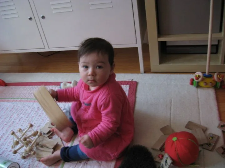 Eve & Ela, Şubat 2011